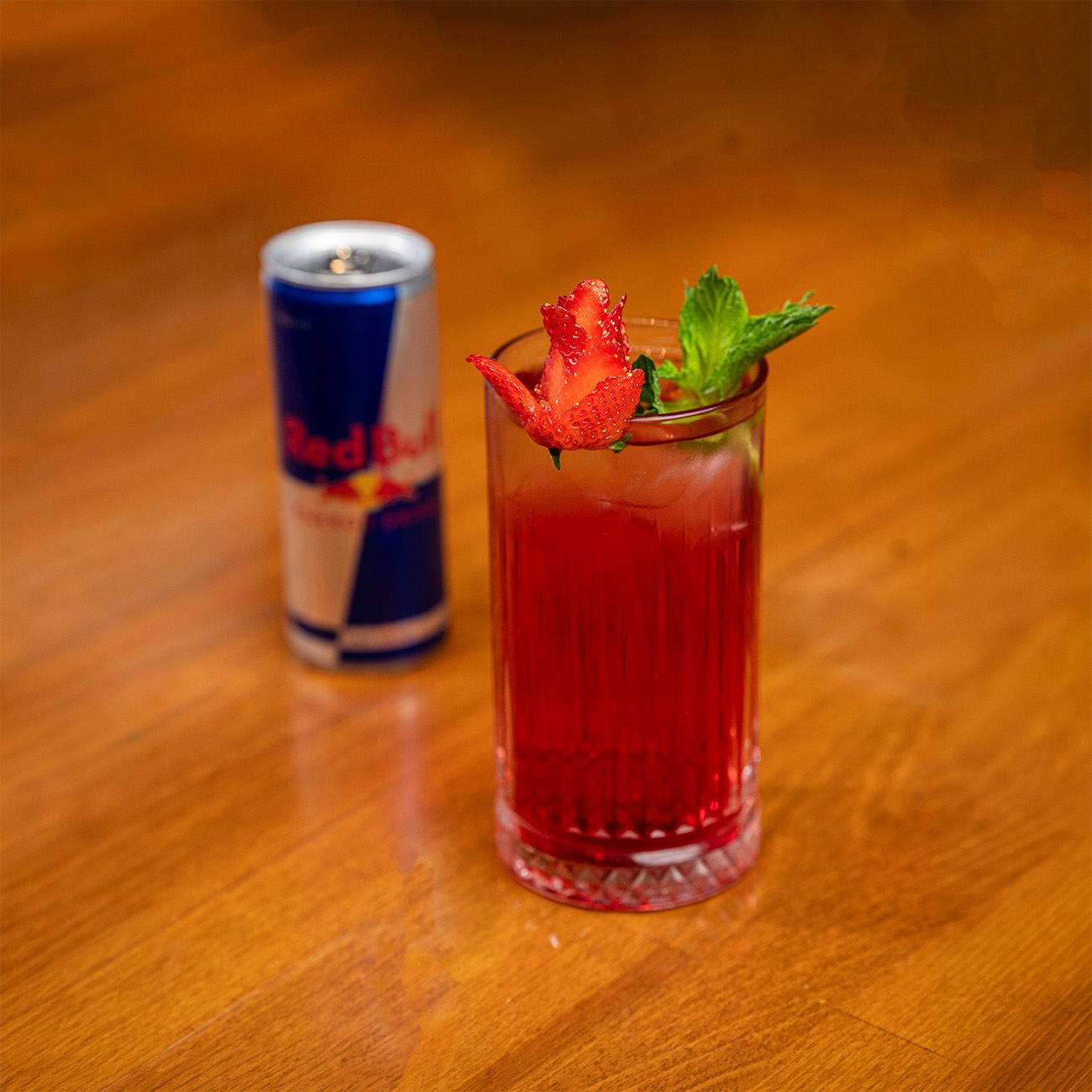 STRAWBERRY REDBULL